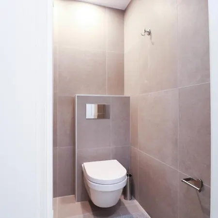公寓 Stylish Studio, Private Parking, Washer & Dryer
